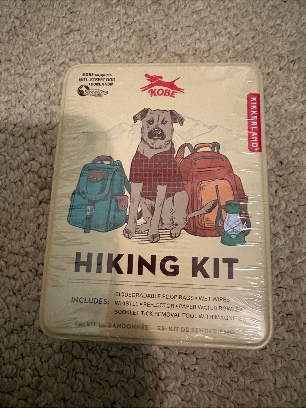 Kobe Hiking Kit Tin - Cream with Multicolor Print nwt